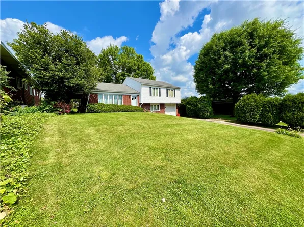 14 Emerson St, Uniontown, PA 15401