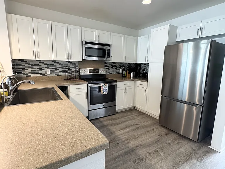 801 Kakala St #906 — Photo 12
