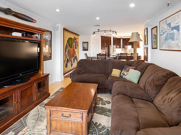 4th image of 90 Quincy Shore Dr APT 307