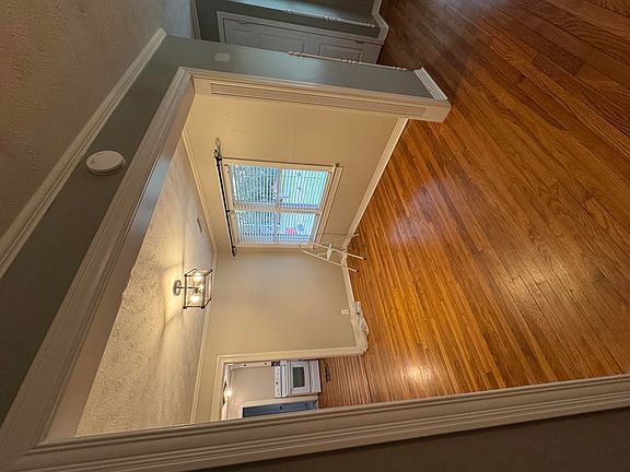 2nd image of 131 Holmes Dr
