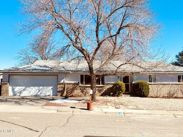3106 Carmel Dr, Farmington, NM 87401