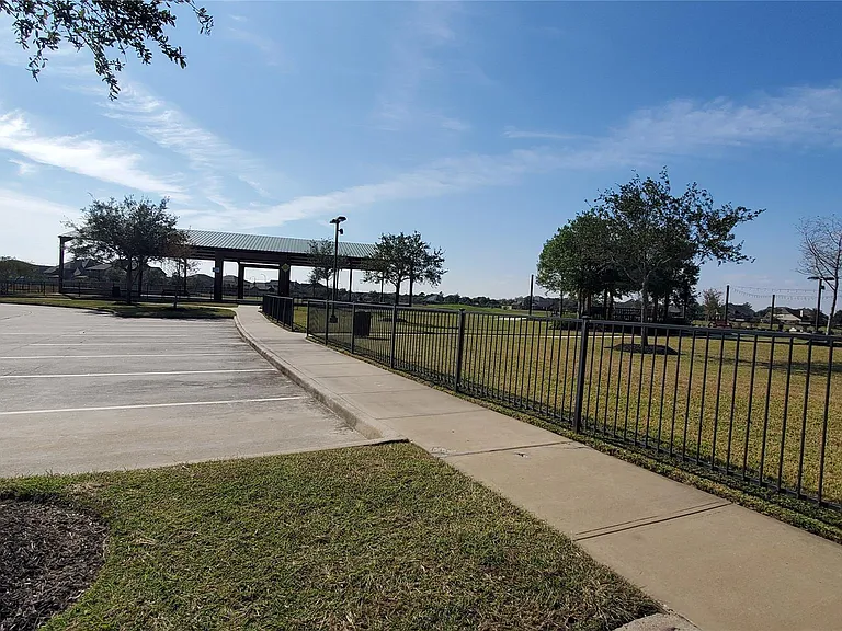 2814 Silver Point Ln — Photo 6