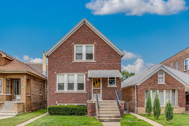 1st image of 2948 N Nagle Ave