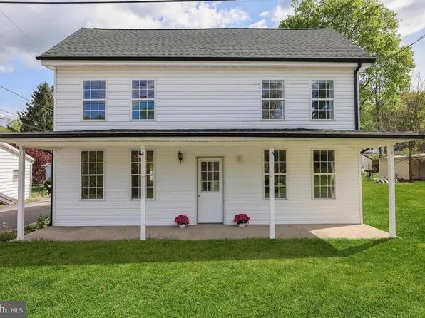 6 South St, Branchdale, PA 17923