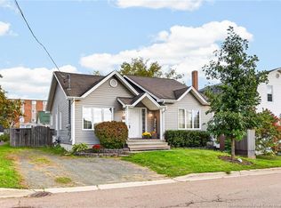 35 Kirkwood Dr, Moncton, NB E1A4G8