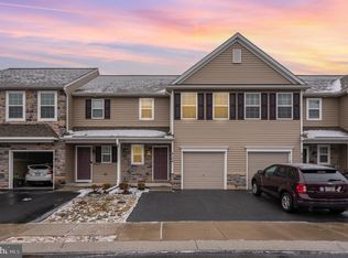 8104 Lenker Dr, Harrisburg, PA 17112