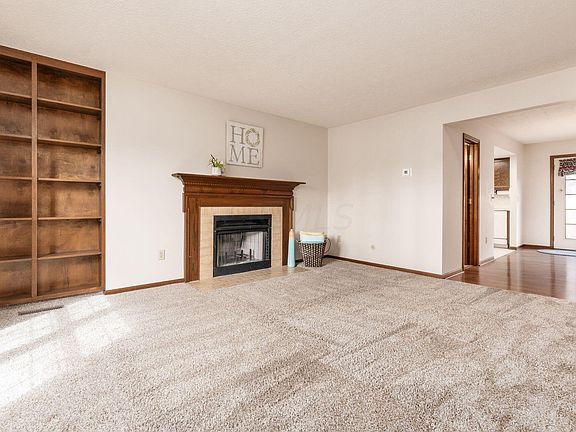 4th image of 5293 Berrywood Dr