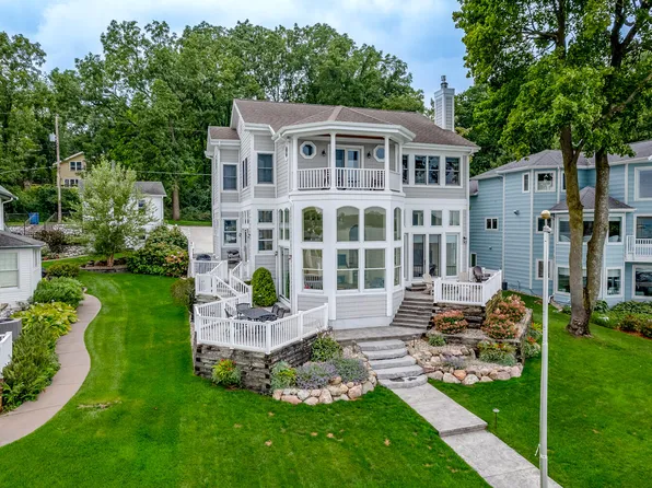 1769 Idlewild Dr, Richland, MI 49083