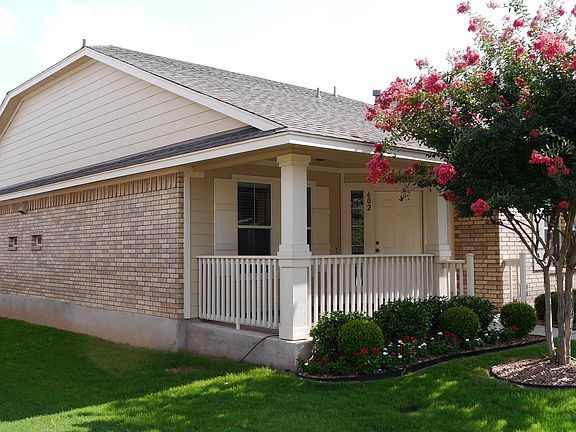 4th image of 602 Boca Chica Dr