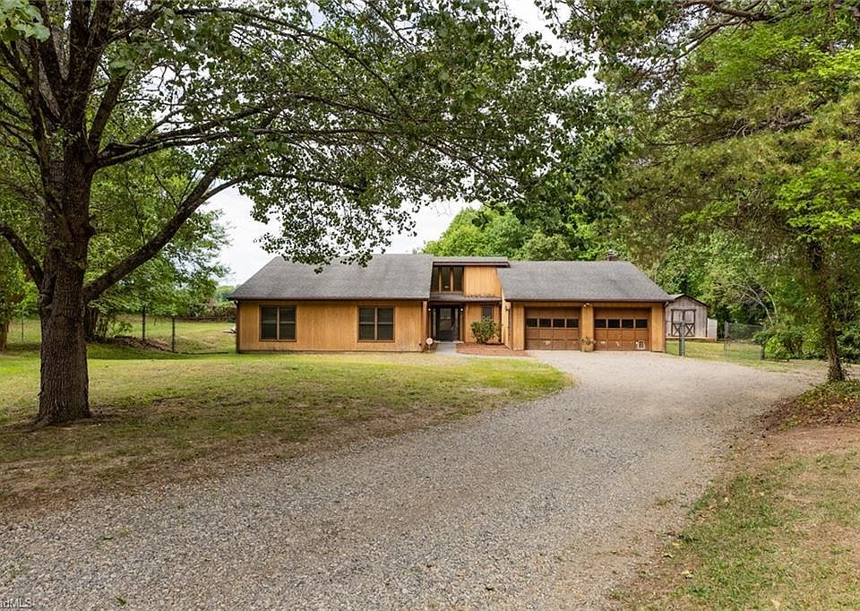 1st image of 2234 Venus Rd