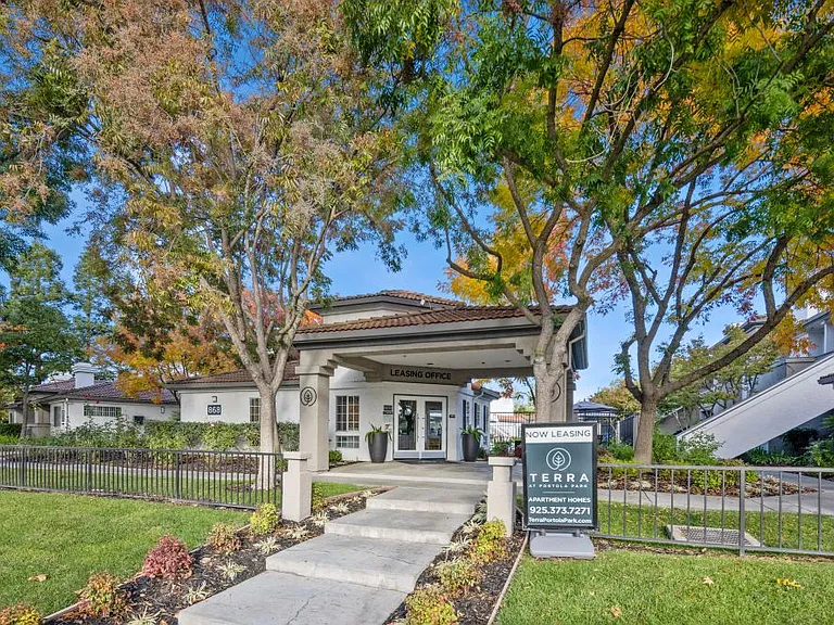 Terra at Portola Park — Photo 27