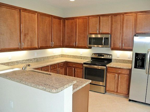 3rd image of 7529 Spatterdock Dr