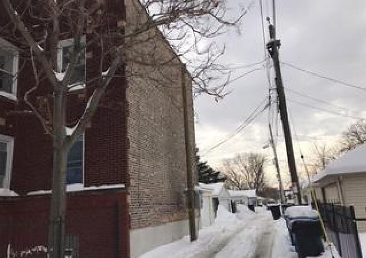2nd image of 7200 S Winchester Ave