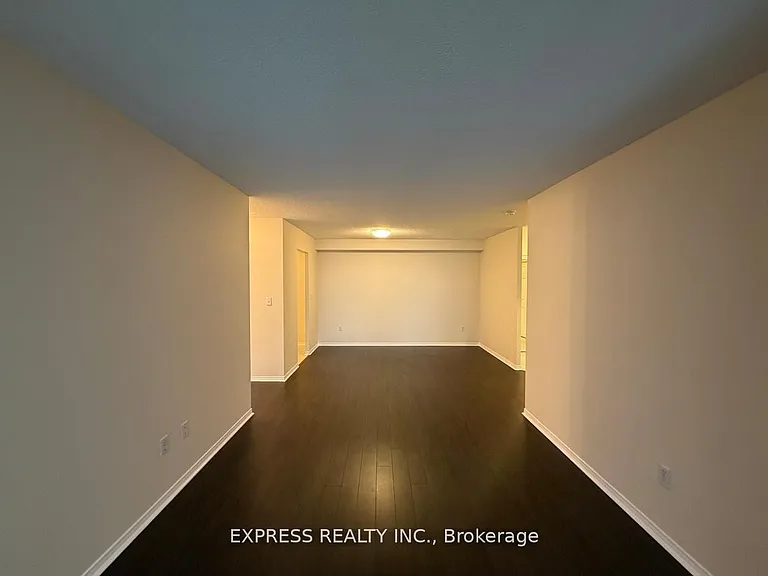29 Pemberton Ave #809 — Photo 6
