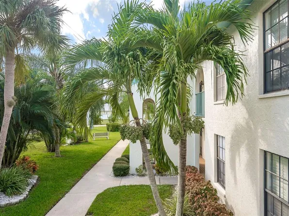 1730 Manasota Beach Rd Unit 207, Englewood, FL 34223