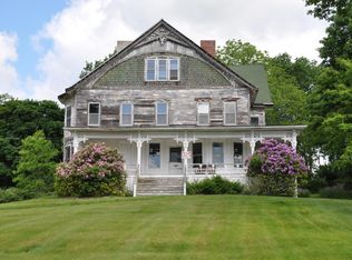 33 High St, Montrose, PA 18801
