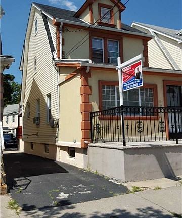 2nd image of 10726 139th St