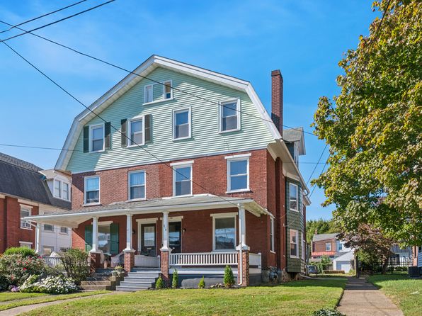 218 N Penn St FLOOR 2