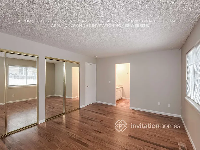 2125 S Elkhart St — Photo 11