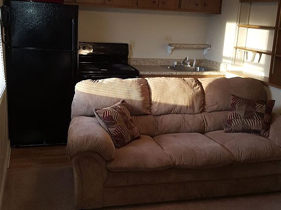 210 1 family kitchen