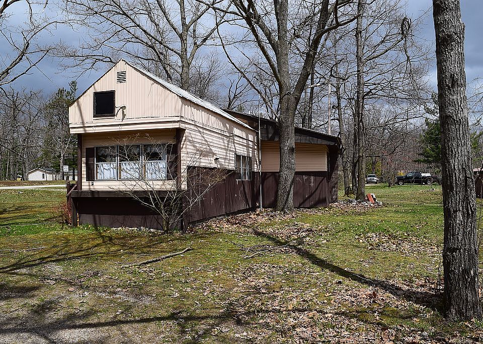 1st image of 2136 Bennett Rd