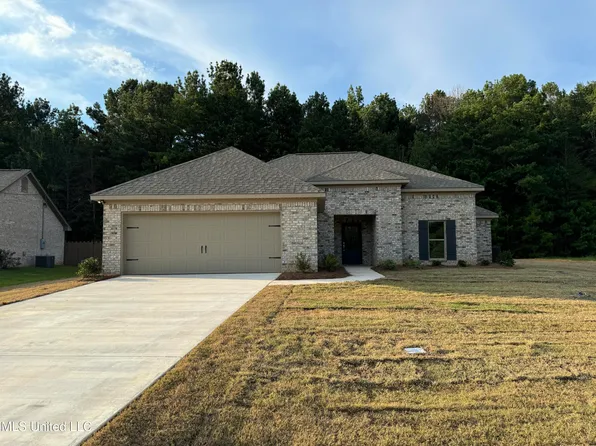 206 NW Dolly Ln, Magee, MS 39111