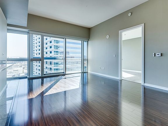 5th image of 4471 Dean Martin Dr Unit 1607