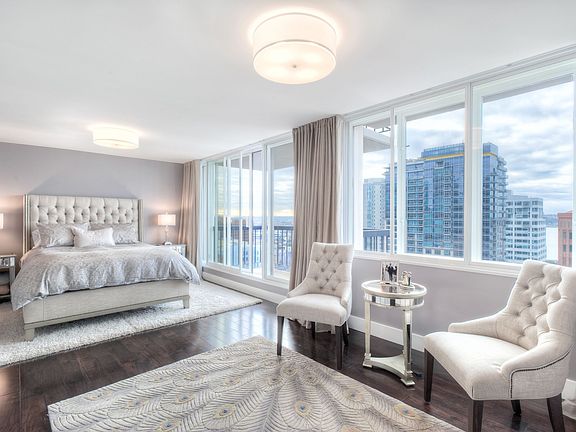 Large Master Bedroom