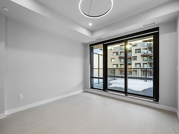 5th image of 8375 N Broadcast Ave SW #307