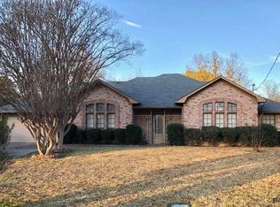 3112 Williamsburg Cir, Tyler, TX 75701