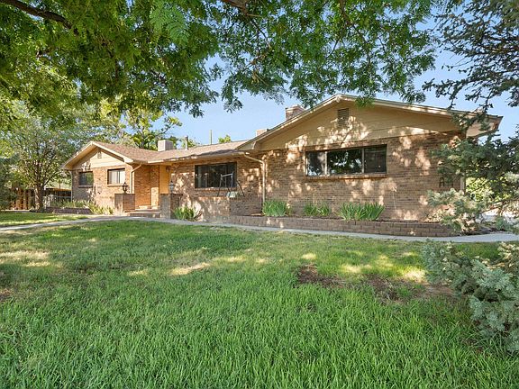 2nd image of 665 Peony Dr