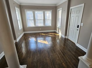8539 S Colfax Ave #1, Chicago, IL