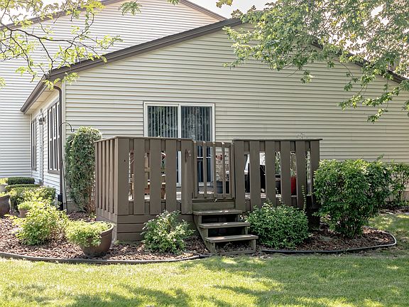 5th image of 20158 S Fairwood Ct #A