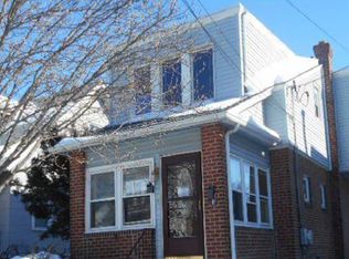 7223 Lawndale St, Philadelphia, PA 19111