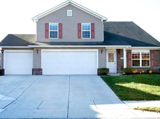 11081 Sanders Dr, Fishers, IN 46038