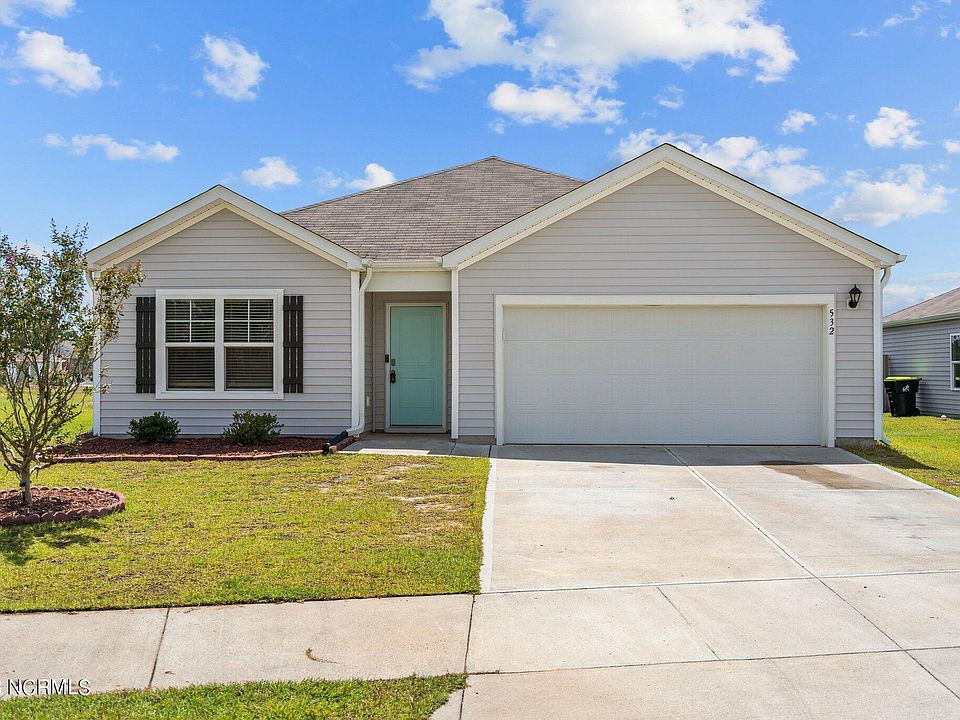 1st image of 532 Draymore Drive NE