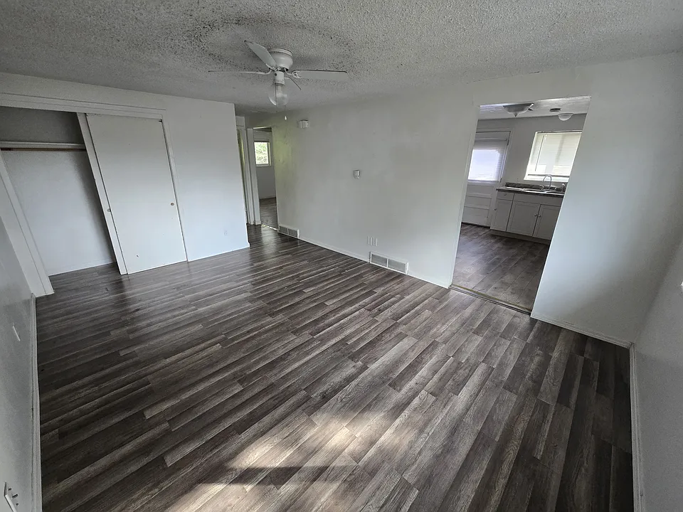 1723 Duchess Dr #3