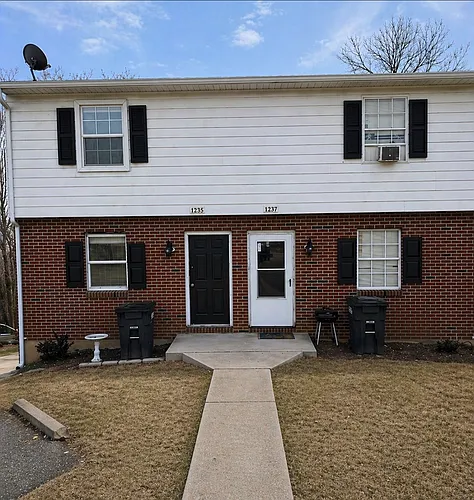 1235 Ruddell Rd #2 Photo 1