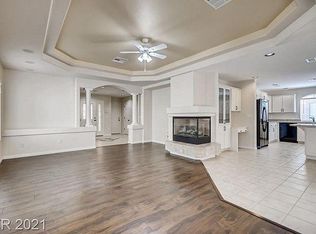 10948 Royal Highlands St, Las Vegas, NV 89141