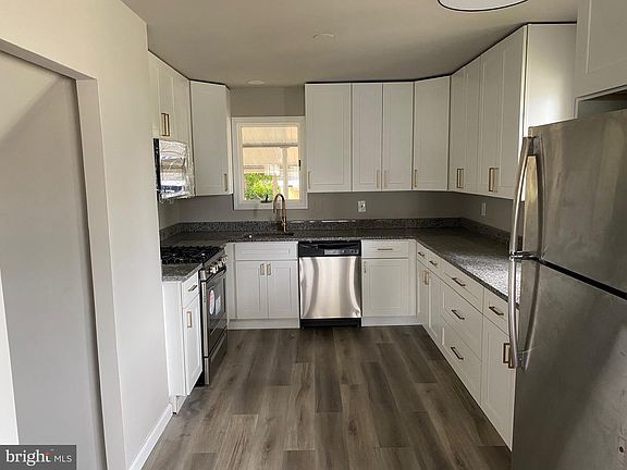 5th image of 1403 Birchwood Ave