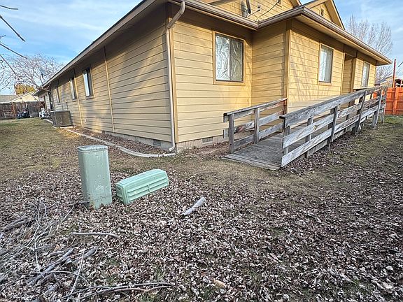 5th image of 1455 W Kimra St Room 6