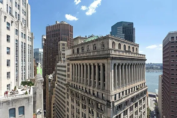 Rented by Compass | media 4