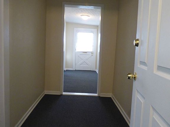 5th image of 726 Charles Ave #A