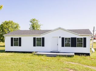 90 Weaver Ln, Owingsville, KY 40360
