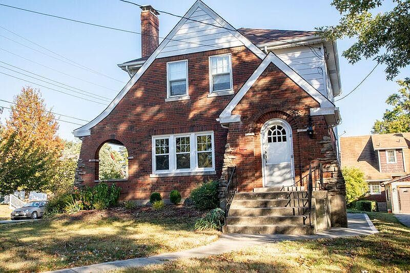 1st image of 3216 Epworth Ave