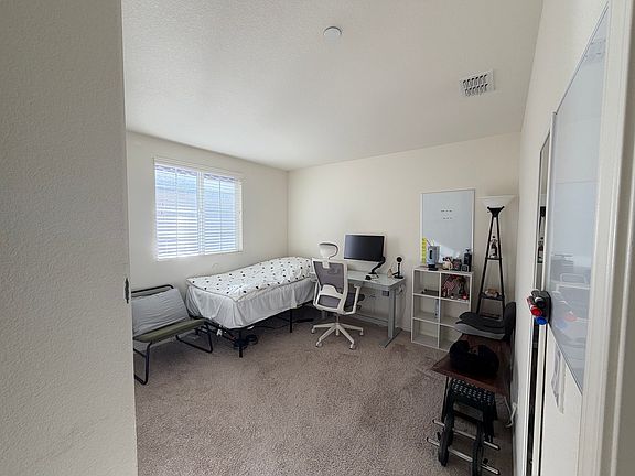 4th image of 10921 Merrick Way