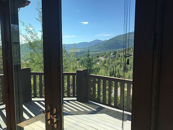 3rd image of 2200 Bear Hollow Dr