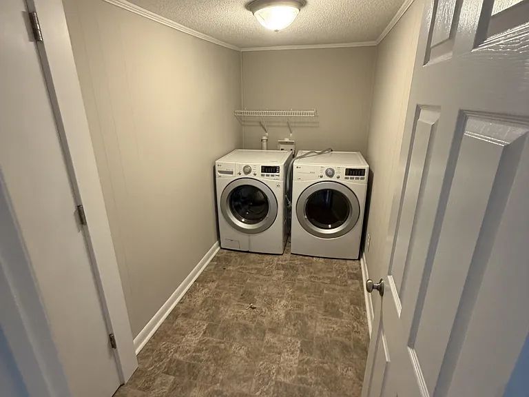 2161 N Carolina 55 — Photo 10
