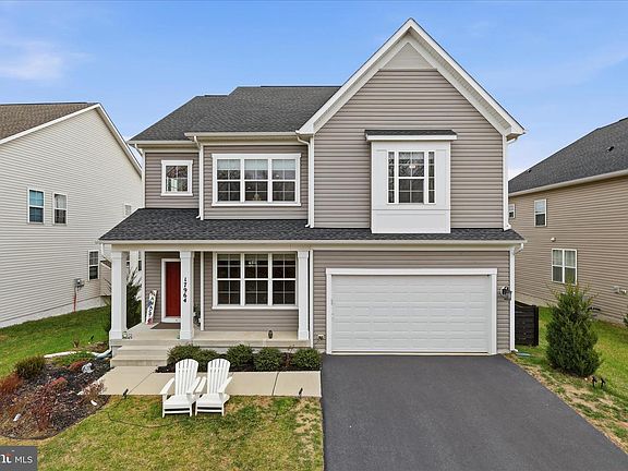 3rd image of 17964 Ridgewood Pl