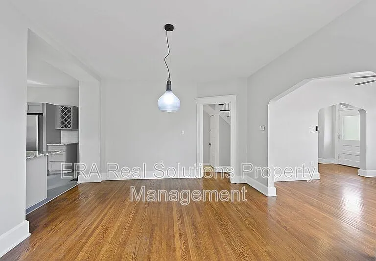 421 Dorchester Ave — Photo 15